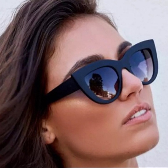 Accessories - Black Block Cats Eye Sunflasses